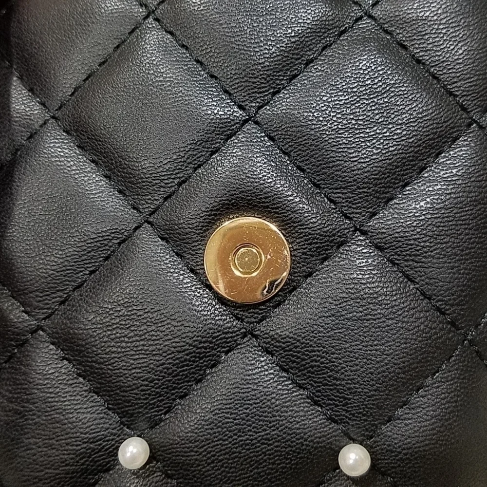 Badgley Mischka Quilted Pearl Phone Case